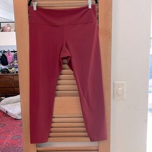 ATHLETA Women’s Elation Train 7/8 Tight Leggings Dark Red Size XL/T